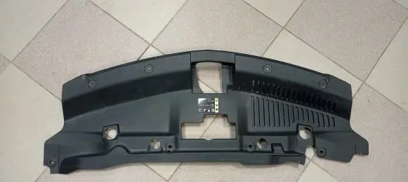 Buick Encore I Radiator trim 94531738
