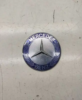 Mercedes-Benz Sprinter W906 Manufacturer badge logo/emblem A9068170416