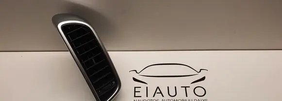 Porsche Cayenne (92A) Dash center air vent grill
