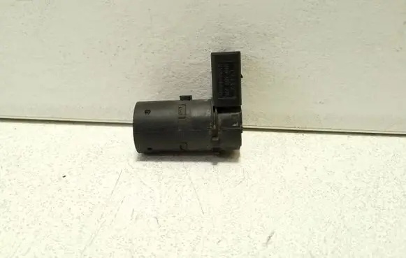 Audi A3 S3 8L Parking PDC sensor 4B0919275
