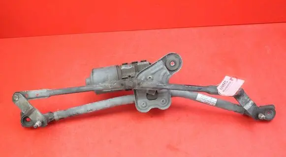 Front wiper linkage and motor