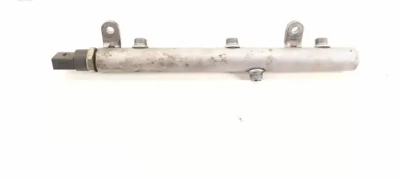 Mercedes-Benz R W251 Fuel main line pipe 6420700695 6420702695