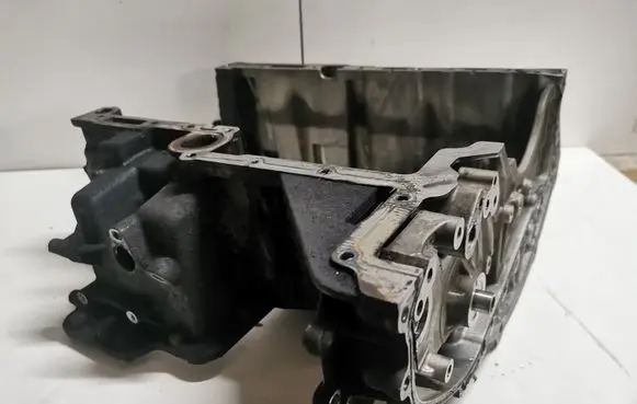 Audi A8 S8 D3 4E Oil sump 057103603N