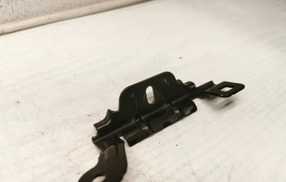 Volvo V40 Battery bracket 31301936
