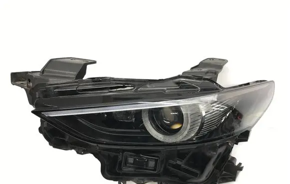 Mazda 3 Headlight/headlamp BCJH51040