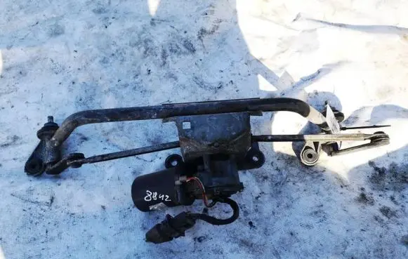 Peugeot 806 Front wiper linkage and motor