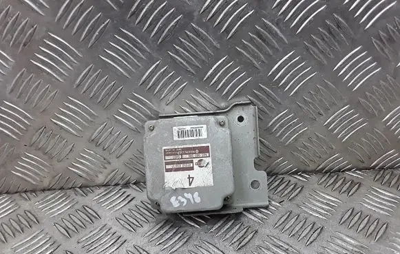 Nissan X-Trail T30 Engine control unit/module 41650EQ070