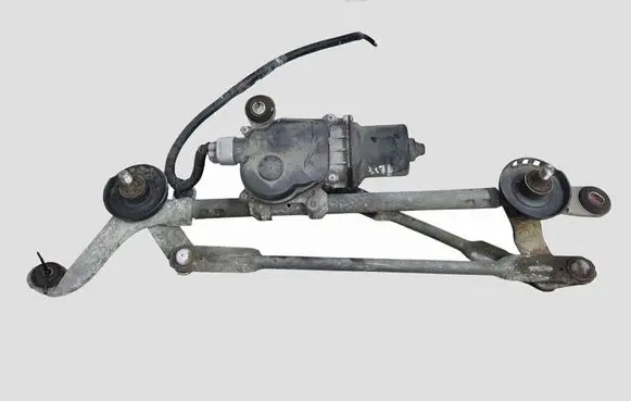 Nissan Leaf I (ZE0) Front wiper linkage and motor 4511C003 288003NF0A