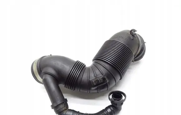 Audi A3 S3 8P Air intake duct part 3C0129654P