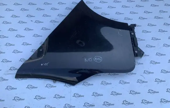 Opel Vivaro Fender