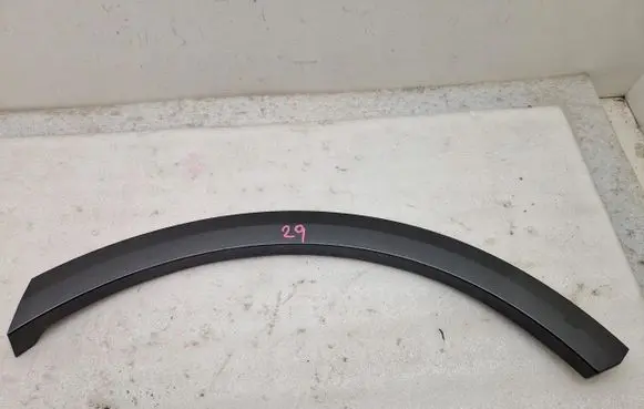 Audi Q8 Rear fender molding trim 4M8853817