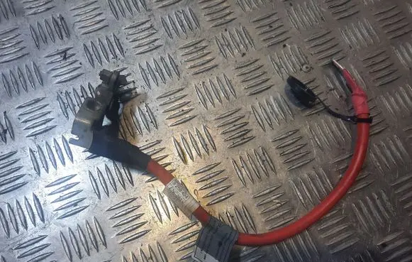 BMW X5 E70 Positive cable (battery) 10304410