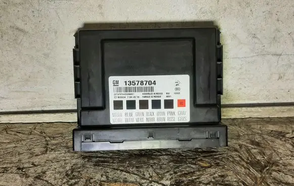 Opel Insignia A Comfort/convenience module 13578704
