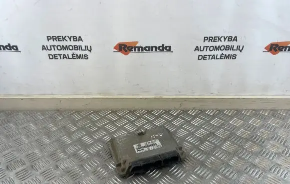 Volkswagen Golf IV Engine control unit/module 038906018BM 28SA3729 0281001846