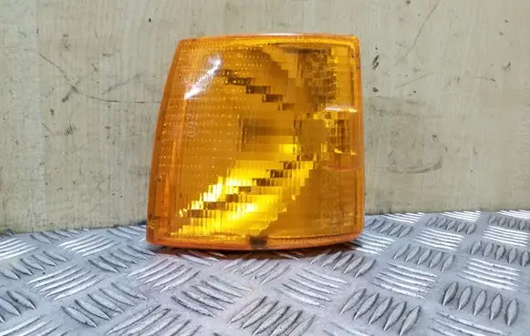 Volkswagen Transporter - Caravelle T4 Front indicator light