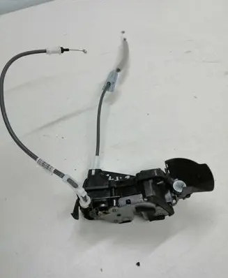 Citroen e-C3 Front door lock 546588