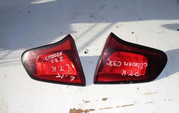 Citroen C3 Tailgate rear/tail lights