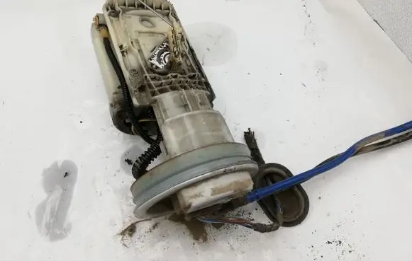 Skoda Roomster (5J) In-tank fuel pump 607919050 A2C53124422