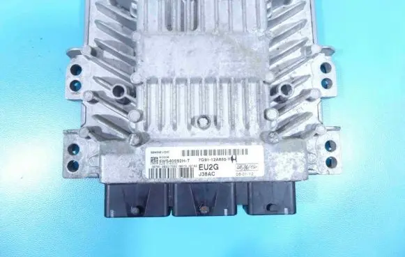 Ford Mondeo MK IV Engine control unit/module ECU 5WS40592H-T IMPRK1273058