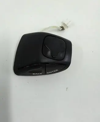 Volvo XC90 Steering wheel buttons/switches 8685489 02W26