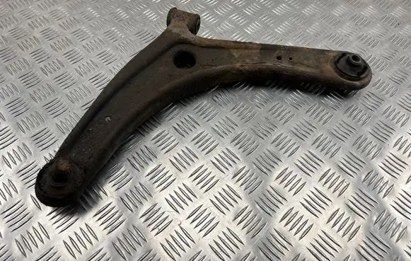 Mitsubishi Outlander Front lower control arm/wishbone