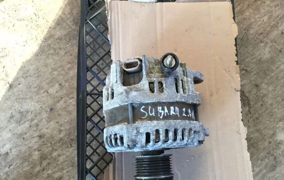 Subaru Forester SH Generator/alternator 23700AA640