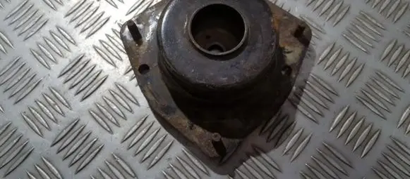 Chrysler Voyager Coil spring mount 