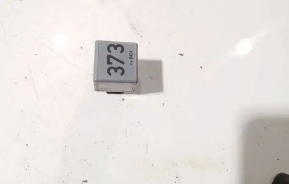 Audi A6 S6 C6 4F Other relay 8D0951253A