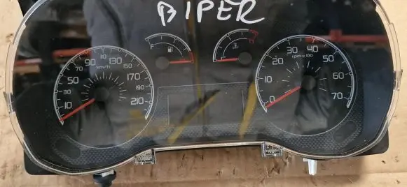 Fiat Fiorino Speedometer (instrument cluster) 1376602080