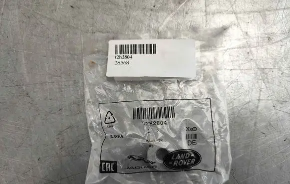 Jaguar F-Pace Nuts/bolts T2H2804