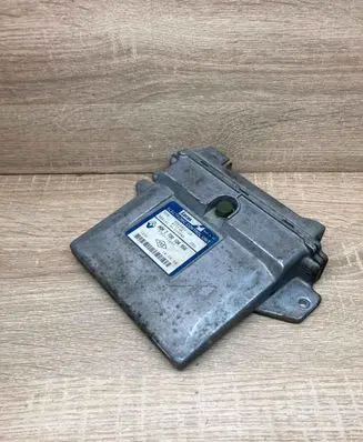 Renault Kangoo I Engine control unit/module ECU 7700104956 7700111206
