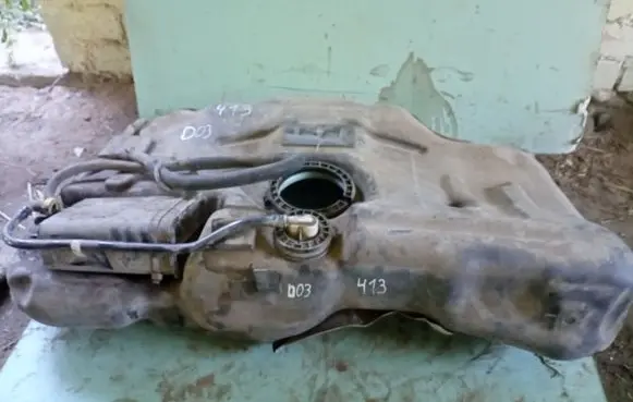 Suzuki Forenza Fuel tank 9120110554