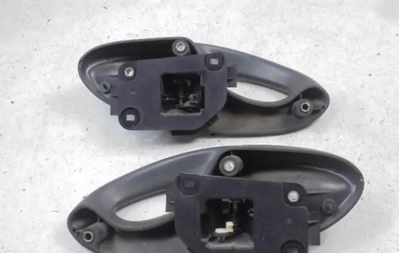 Fiat Punto (188) Front door interior handle