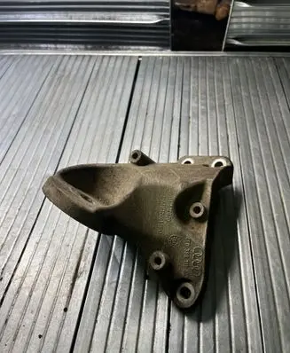 Audi A6 S6 C6 4F Gearbox mounting bracket 4F0399113B