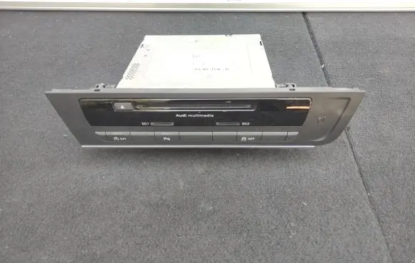 Navigation unit CD/DVD player