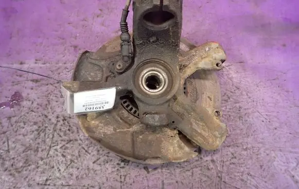 Audi A3 S3 8P Front wheel hub spindle knuckle