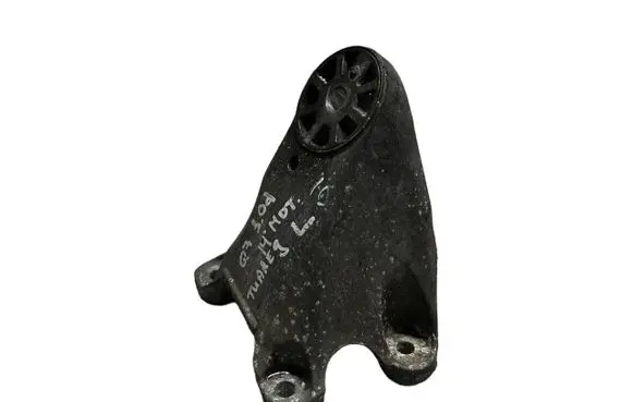Audi Q7 4L Engine mounting bracket 7L8199307K