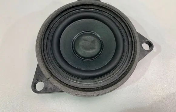 Volvo S90, V90 Front door speaker 31489045
