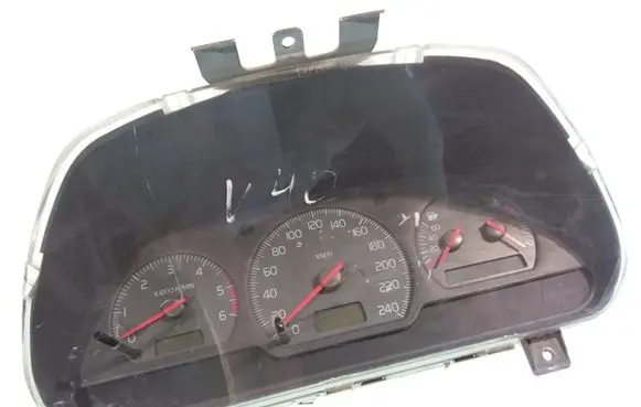 Volvo S40, V40 Speedometer (instrument cluster) 30857569
