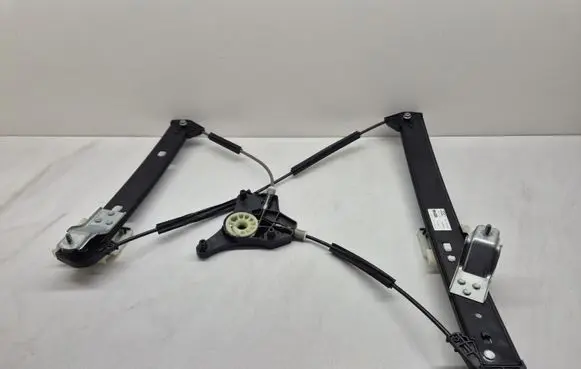 Audi e-tron Rear window lifting mechanism without motor 4KE839462
