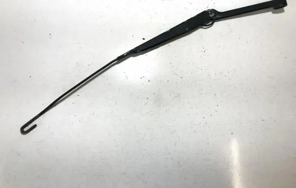 Hyundai Lantra I Front wiper blade arm