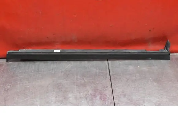 Hyundai Tucson JM Front sill (body part) 87752-N7000