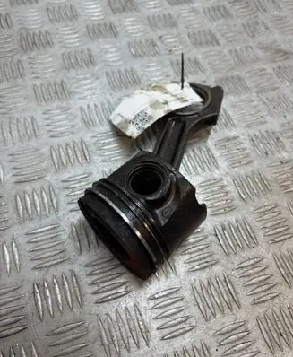 BMW X5 E70 Piston with connecting rod 