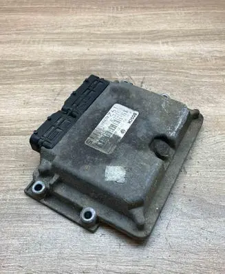 Fiat Stilo Engine control unit/module ECU 192242YBA 0281010337