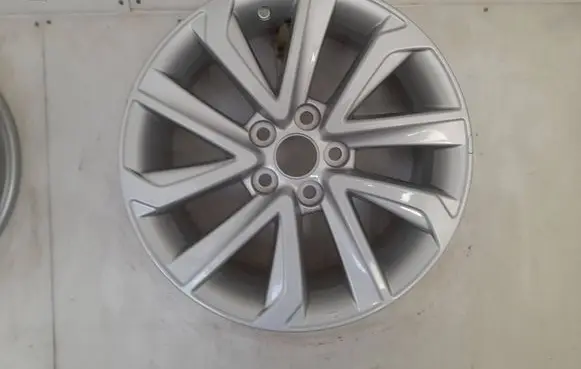 Toyota C-HR I R17 alloy rim 8880-2