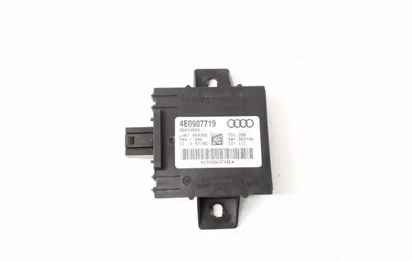 Audi A8 S8 D3 4E Alarm control unit/module 4E0907719