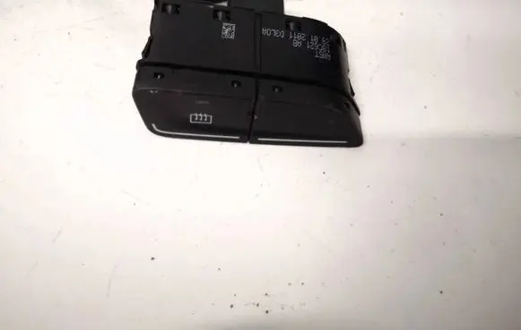 Windscreen/window heater switch