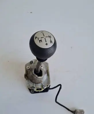 Iveco Daily 35.8 - 9 Gear shifter/selector 504097721 40046005053405