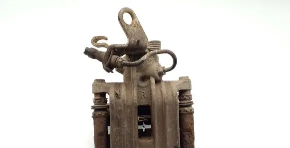 Volkswagen Golf V Rear brake caliper
