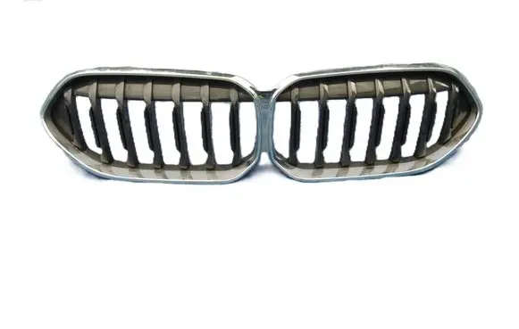 BMW 2 F44 Front bumper upper radiator grill 7476257